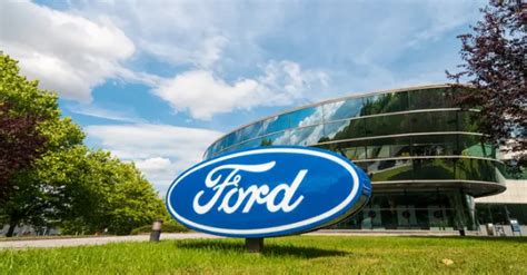 Does ford motor company hire felons. Things To Know About Does ford motor company hire felons. 